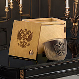 Сувенирная бронзовая скрепочница